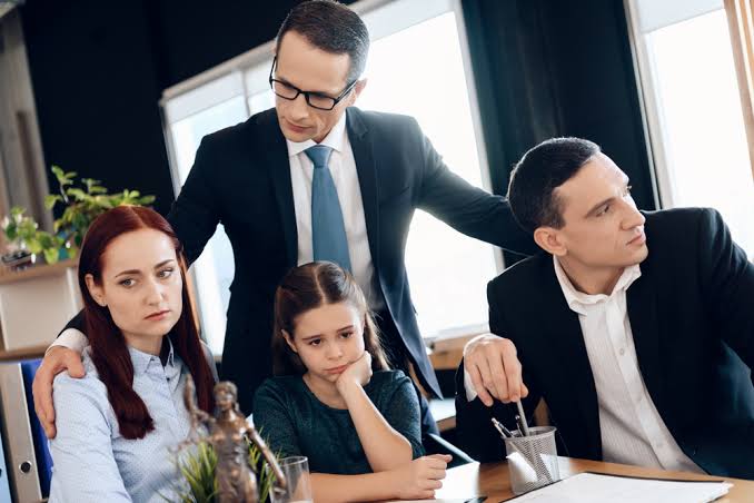 How Can Barker Mediation Help Us Reach a Child-Focused Agreement About School Chesterfield?